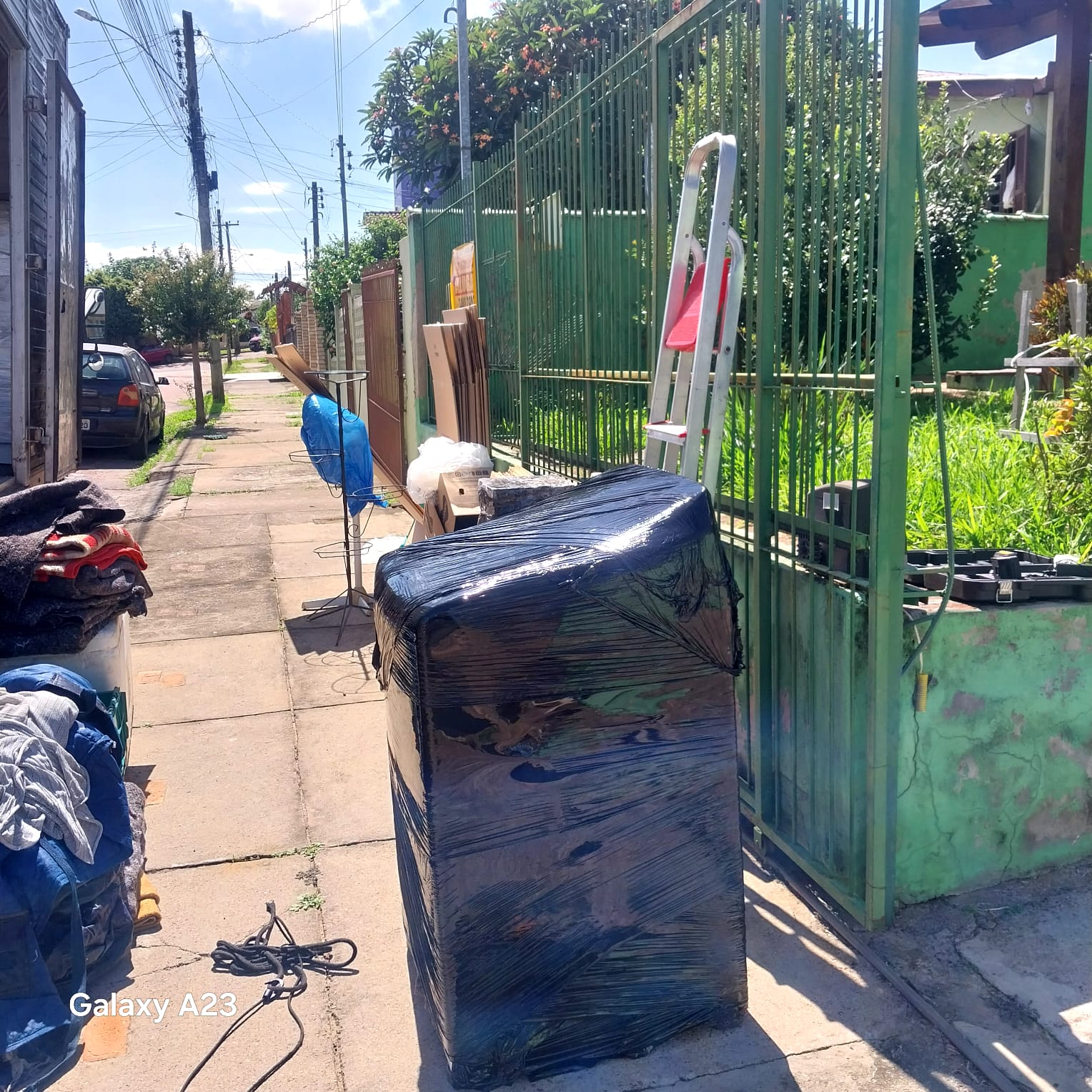 Item embalado para coleta na calçada